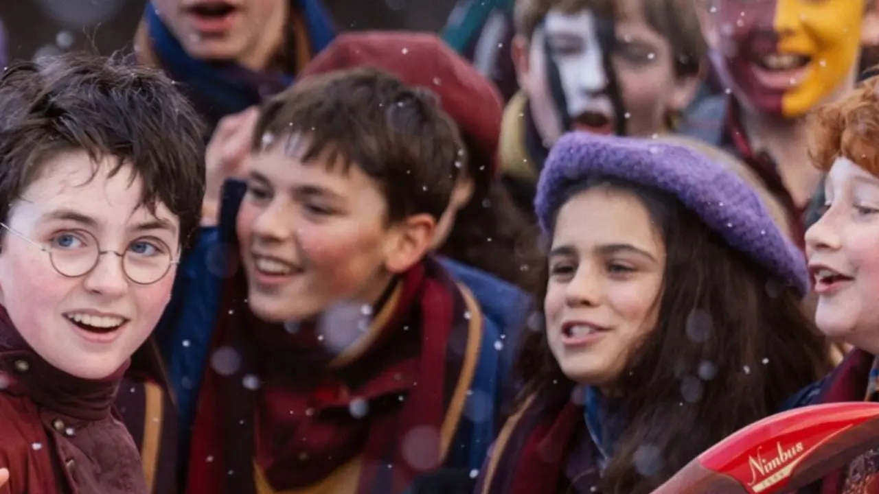 "J’ai tellement hâte !" : les premières images de
la série Harry Potter bouleversent les fans de la saga, la date de
sortie dévoilée